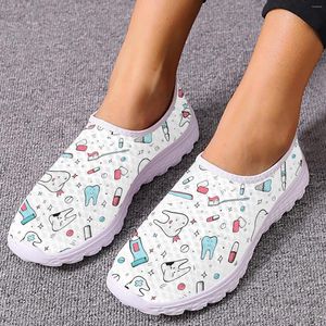 Chaussures décontractées Instantarts Cartoon Tooth Imprimé Slip-On Breathable Dental confortable Neug