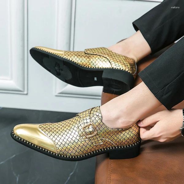 Zapatos casuales Italia Classic Pogue Broged Patent Leather Mens Gold Lace-Up Comercio de negocios Oxfords de bodas de fiesta