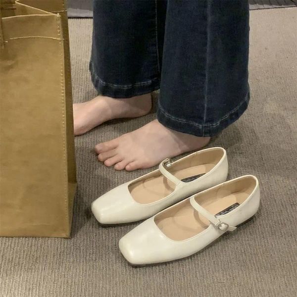 Chaussures décontractées Style japonais Lolita Kawaii Mary Jane gothique pour femme 2024 talon bas élégant mignon plat appartements blanc sans lacet une vente