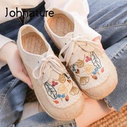 Zapatos informales Johnature Cotton Linen Flats Lace-up 2024 Spring redondeo bordado Concise confidenciales damas hechas a mano