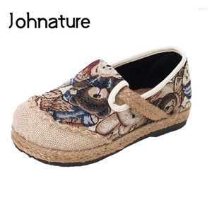 Casual schoenen Johnature Women 2024 Autumn flats slip-on round teen cartoon animatie naaien nationale stijl dames