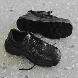 Chaussures décontractées de style coréen hommes mode plate-forme respirante marque designer square toe shoe street sneakers noirs élégants chaussures