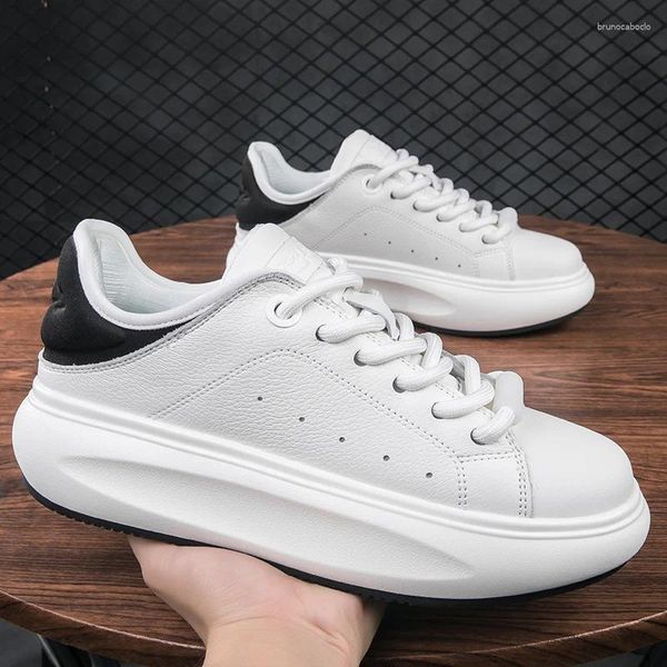 Zapatos casuales estilo coreano para hombre blancos calzado de cuero original plataforma transpirable zapatillas de zapatillas jóvenes calzado chaussure