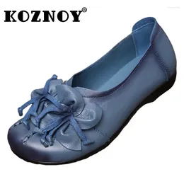 Casual schoenen Koznoy 3cm retro handmatige hechting etnische zomerveer echte lederen bloem vrouwen