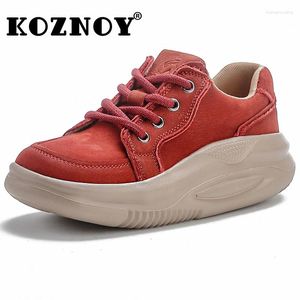 Chaussures décontractées Koznoy 4cm Cow Suede Natural Natural Realine cuir Pompes Pils Mules Chunky Sneaker Femmes Bottes Boots Talons Platform Automne Vulcanize