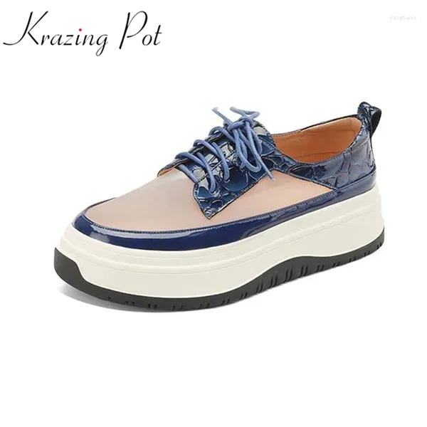 Chaussures décontractées Krazing Pot Cow Cuir Plateforme Lace Up Mesh Toe Round augmentant les baskets Patchwork Automne Spring Femmes Vulcanisées