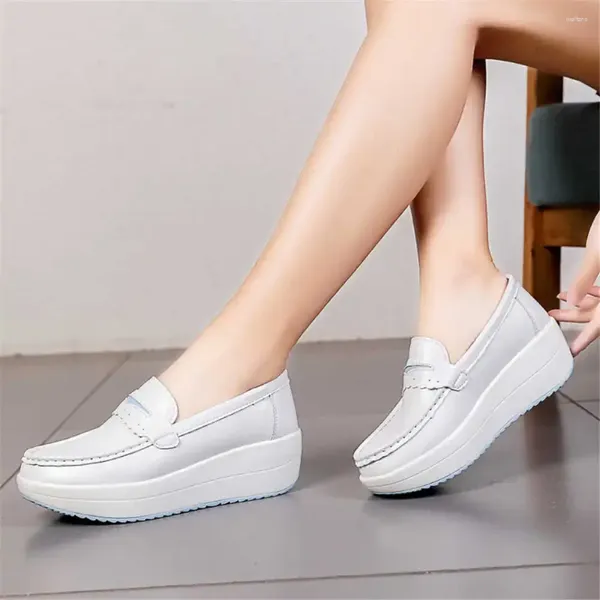 Chaussures décontractées sans lacet numéro 39 entraîneurs de femme dames vulcanize de personnage des modélines sportiels vintage vip joggings