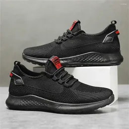 Chaussures décontractées Laced Black Sports Running Sneakers for Men 2024 Home Design Shoos Super Brand Outings Character Loofers Ydx2