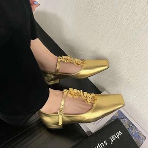 Chaussures décontractées mesdames plate Gold Square Toe Flats confort Pompes à talons bas