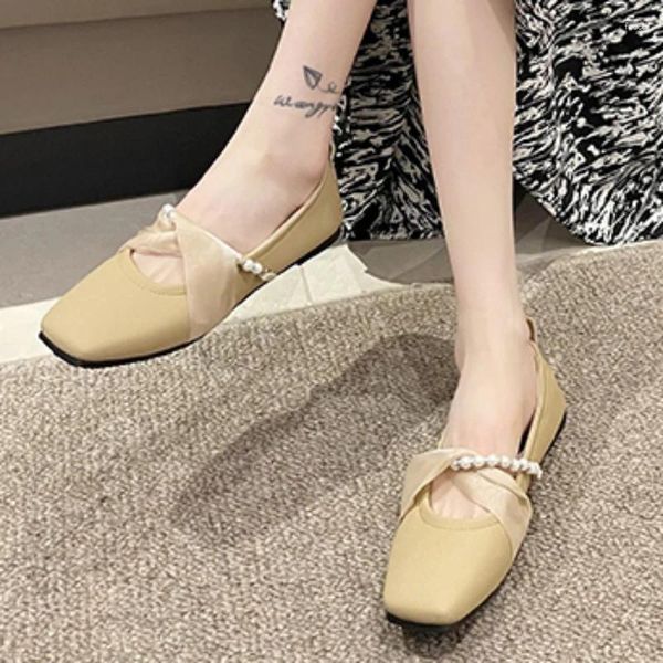 Chaussures décontractées Mesdames en vente 2024 Fashion Slip Fomin's Femme's Automn Square Toe Solid String String Perte peu profonde Mary Jane Flat