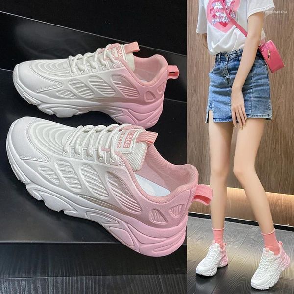 Chaussures décontractées mesdames blanches pour les femmes 2024 Designer Luxury Panier Femme Femme Femme 39 Running Shoe Fashion Light Brand Tenis