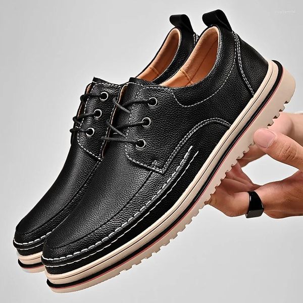 Chaussures décontractées en cuir noire rond baskets plates pour homme en lacet couleurs solides