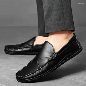 Chaussures décontractées pour hommes en cuir modes