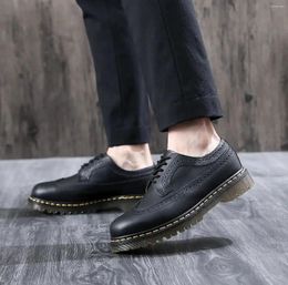 Chaussures décontractées en cuir vintage de plus grande taille hommes topluxury derme de qualité brogue rétrolbussiness homme