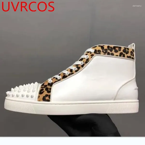 Zapatos informales con estampado de leopardo para primavera y otoño, zapatillas deportivas para hombre, zapatillas con cordones en el tobillo, picos blancos, parte de arriba ropa informal, planos, Unisex