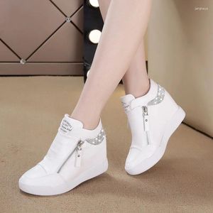 Casual schoenen kleine witte dames innerlijke hoogte verhogen sport dikke zool hoge hak 2024 zomer top