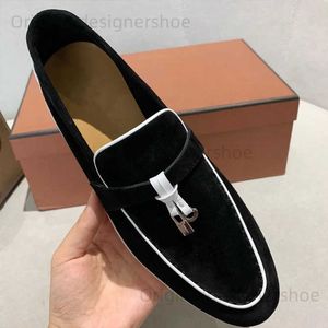 Chaussures décontractées loro Designer Luxury Brand de haute qualité Muis de limons décontractés Chaussures Femme en cuir en cuir en cuir plat Flat Moocasines Driving Choe Mens T240409