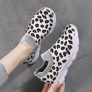 Casual schoenen lage hiel op blote voeten elegante vrouw sneakers dames mode patroon dames luxe 2024 mesh ademende mesh