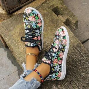 Casual schoenen lage hiel sneakers vrouwelijk 2024 herfst hoogwaardige veter-up dames bloemen gemengde kleuren ronde toed dames vulcanisatie