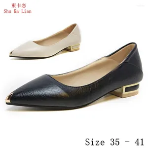 Chaussures décontractées Bas talons femmes pompes 2 cm talon stiletto femme fête de mariage chaton petit plus taille 35 - 41