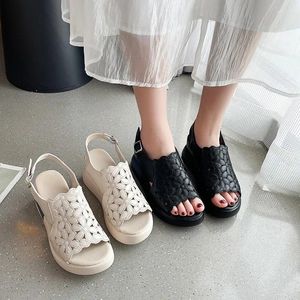 Vrijetijdsschoenen Lage sandalen Dames Leer Lage hakken Rome Stof Hoef Hakken Slides PU