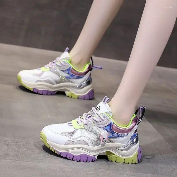 Chaussures décontractées Low Sports Gym féminine Mesh Breatchable Femme Footwear Sneakers Running Up Up Athletic Athletic Daily Routine Prix