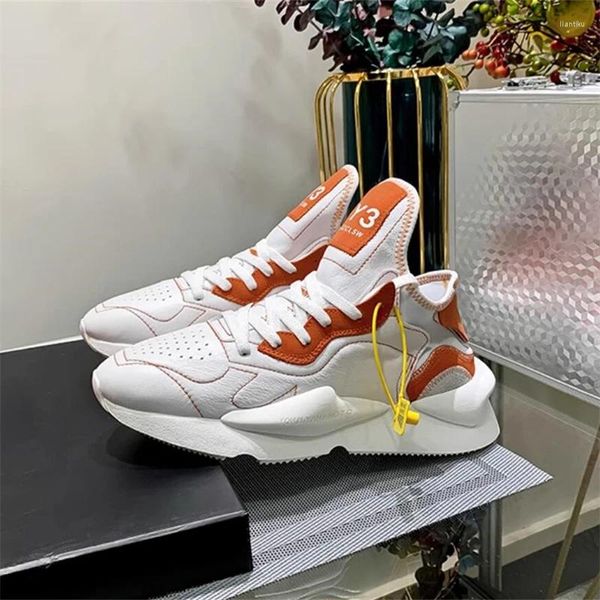 Chaussures décontractées du design de luxe Men authentique en cuir épais semelle respirante sportive extérieure Running Women Sneakers Youth 3c