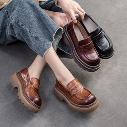 Casual schoenen Luxe design Spring Round Hoofd Dames Handprint Slacker Slip-on loafers Dikke Sole British Fashion Cowhide Flat