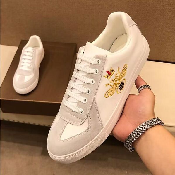 Chaussures décontractées Designers de luxe ACE Baskets Casual Robe Tennis Chaussures Hommes Femmes À Lacets Classique En Cuir Blanc Motif Bas Chat Tigre Imprimer Sports