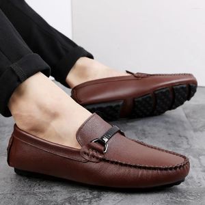 Chaussures décontractées Luxury Locons en cuir authentiques hommes Design Moccasin Fashion Slip on Soft Flat Adult Male Footwear Footwear Handmade Boat Shoe