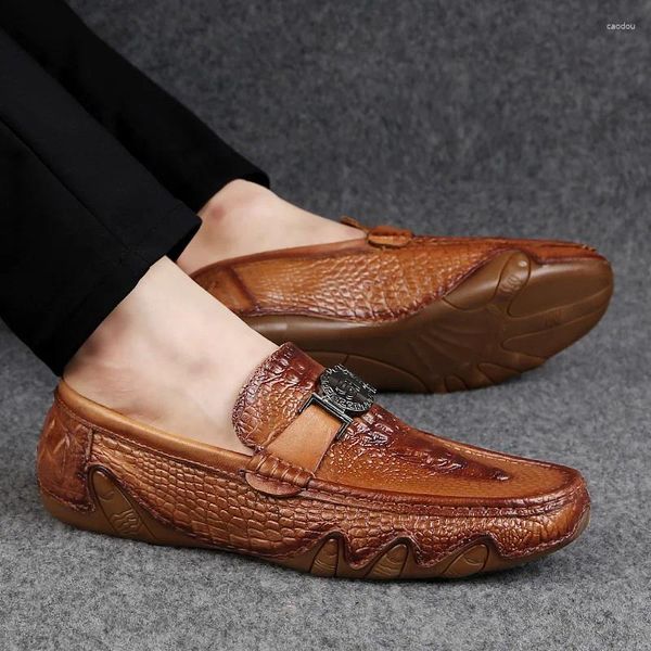 Zapatos casuales de cuero genuino de lujo Patrón de cocodrilo Moccasin Leisure Drive Fashion British Style Man Lofa Zapatos Hombre