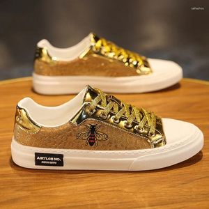 Chaussures décontractées Luxury Gold Sneakers hommes Fashion Skulls Skateboard Designer Broidered Bee Flats Skate