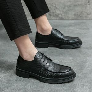 Zapatos informales de lujo para hombre, mocasines con estilo para caballero, cuero de marca, vestido Formal para hombre, diseño de negocios Oxford a la moda