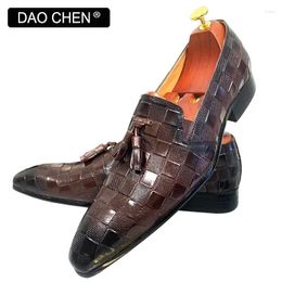 Chaussures décontractées Landes de luxe pour hommes Black Macaron Color Slip on Man Robe Shoe Bureau mariage Mené en cuir respirant
