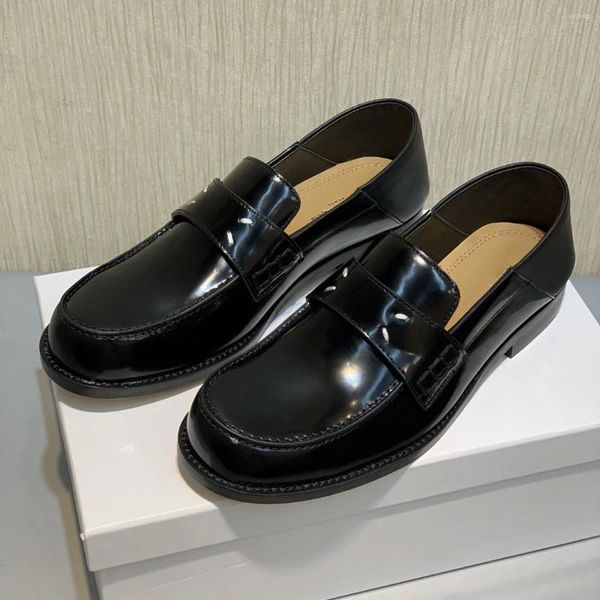 Chaussures décontractées Magilah talon Loafer Cuir pour femmes