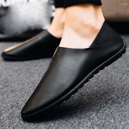 Zapatos casuales hombres mocasines de cuero artificial resbalando la fiesta de moda transpirable