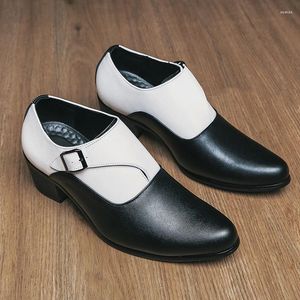 Chaussures décontractées Hommes Fashion Men's High Talons en cuir Oxfords Mens Slip on Business Classic For Wedding Shoe