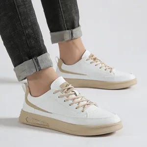 Casual schoenen mannen mode naaien lederen platte Romeinse mannen buiten veter up comfortabele sneakers