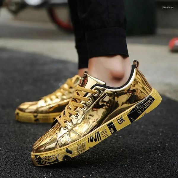 Chaussures décontractées Men Fashiona Patent Leather Sneakers Tops Gold Silver Hip Hop Boots Brands Glossy Lighted Brand Designer Flats Taille 46