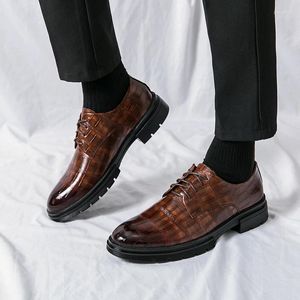 Chaussures décontractées hommes robe formelle Brock Mens Oxford Retro Leather Style British Style Gentleman Shoe Social Male