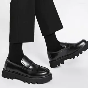 Zapatos casuales hombres harajuku hombre coreano cuero streetwear negocio