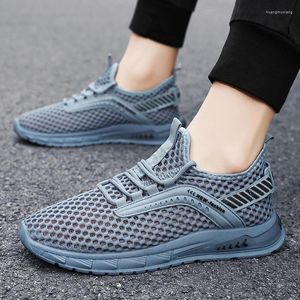 Casual schoenen heren 2024 Zomer mode mesh holle sneakers ademende sport vazen waden heren zapatillas deporte