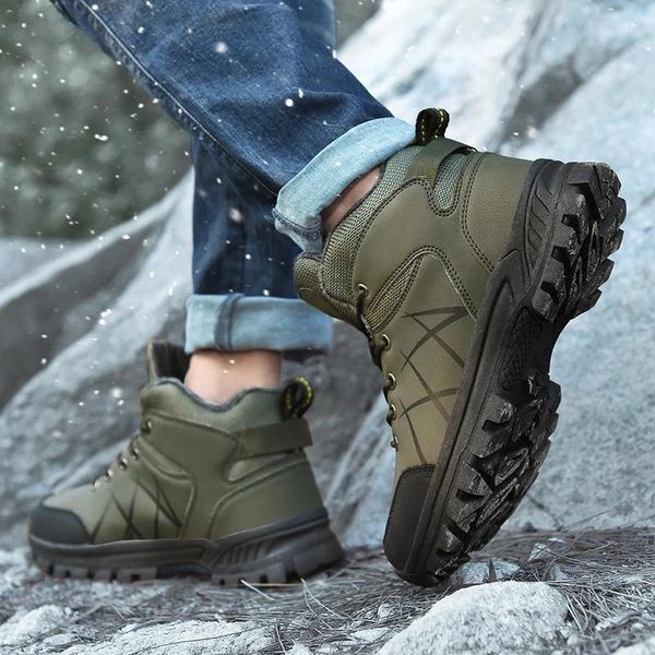 Chaussures décontractées bottines pour hommes hiver en plein air à lacets plate-forme baskets haut randonnée pour hommes plus garder au chaud polaire coton mâle