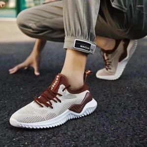 Zapatos casuales para hombres transpirables 2024 moda de lujo versátil edición coreana coreana deportes modernos zapatillas