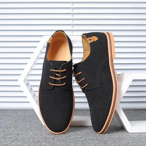 Chaussures décontractées mode masculine en plein air masculin British Business Footwear All-Match Man Wedding Party Plus taille 38-48 Root Shoe