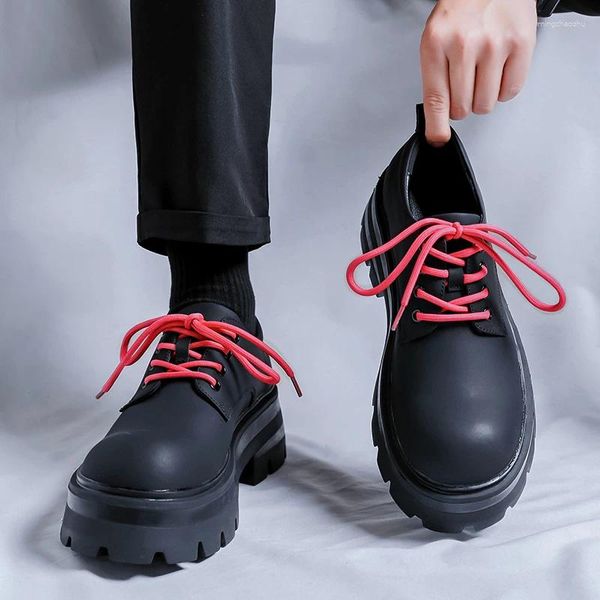 Zapatos informales para hombre, Karajuku japonés, estilo coreano, moda urbana, plataforma gruesa, aumento de cuero, vestido sin cordones