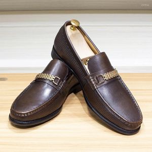 Chaussures décontractées Locs masculins Généralités en cuir classique en métal classique robe d'affaires enroise de la fête confortable Footwear pour hommes