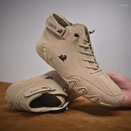 Chaussures décontractées Design minimaliste masculin sportive Urban Style 2024 Bottes d'automne confortables à la mode sans glissement et