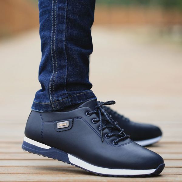 Zapatos informales de cuero PU para hombre, zapatillas de deporte transpirables para exteriores, mocasines de moda para hombre, calzado para caminar, Tenis femenino