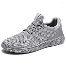 Chaussures décontractées baskets masculines pour courir à pied d'automne d'extérieur 2024 Mesh léger d'été Hommes Taille 39 48 Tendance de gymnase